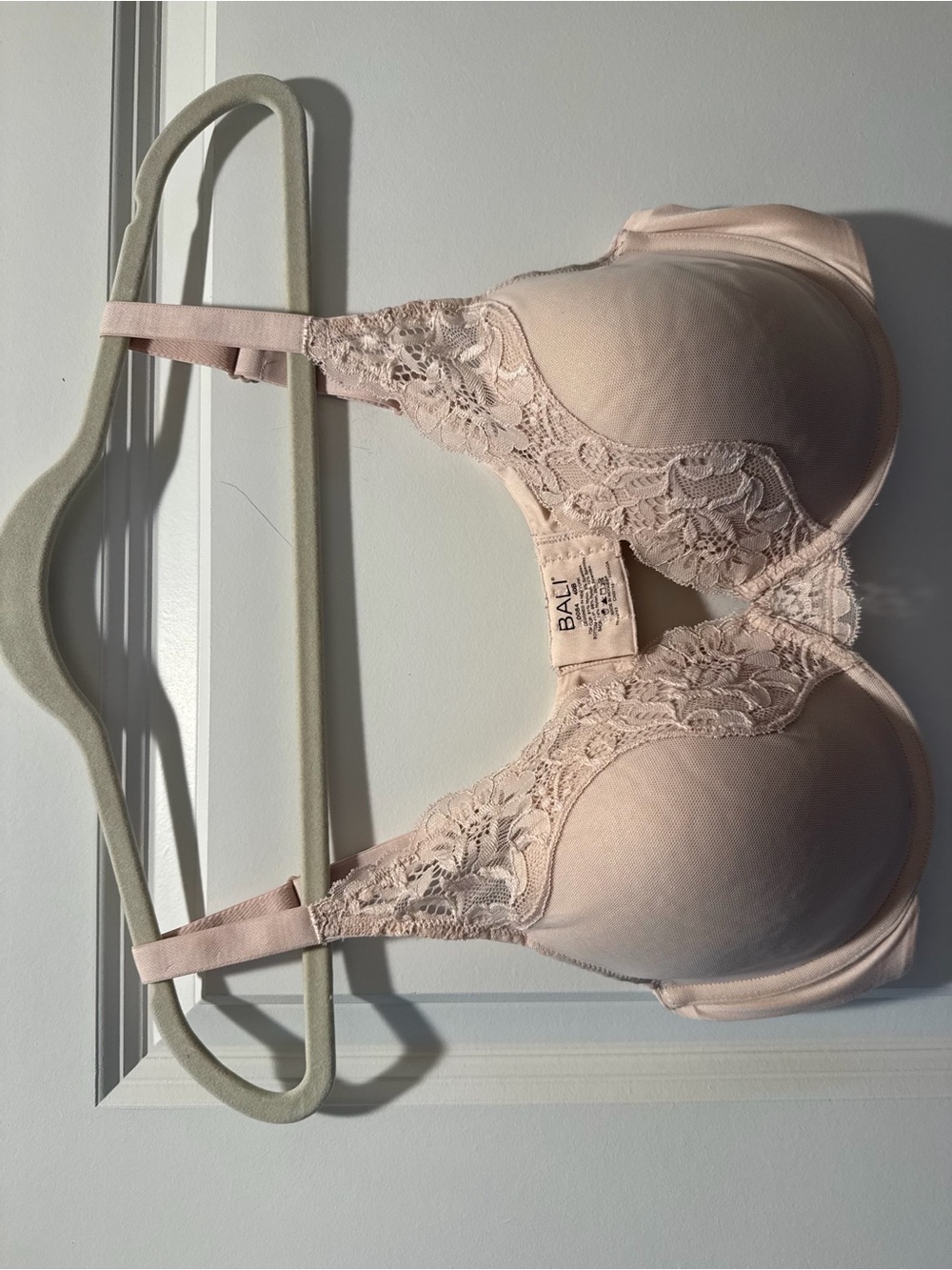Bali Lace Trim Underwire Bra in Light Beige